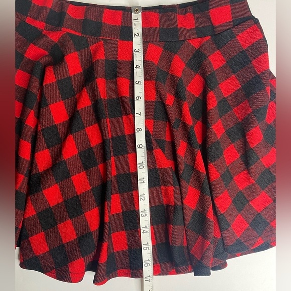 Buffalo Plaid Skater Skirt Red and Black Sz XL - Picture 5 of 7